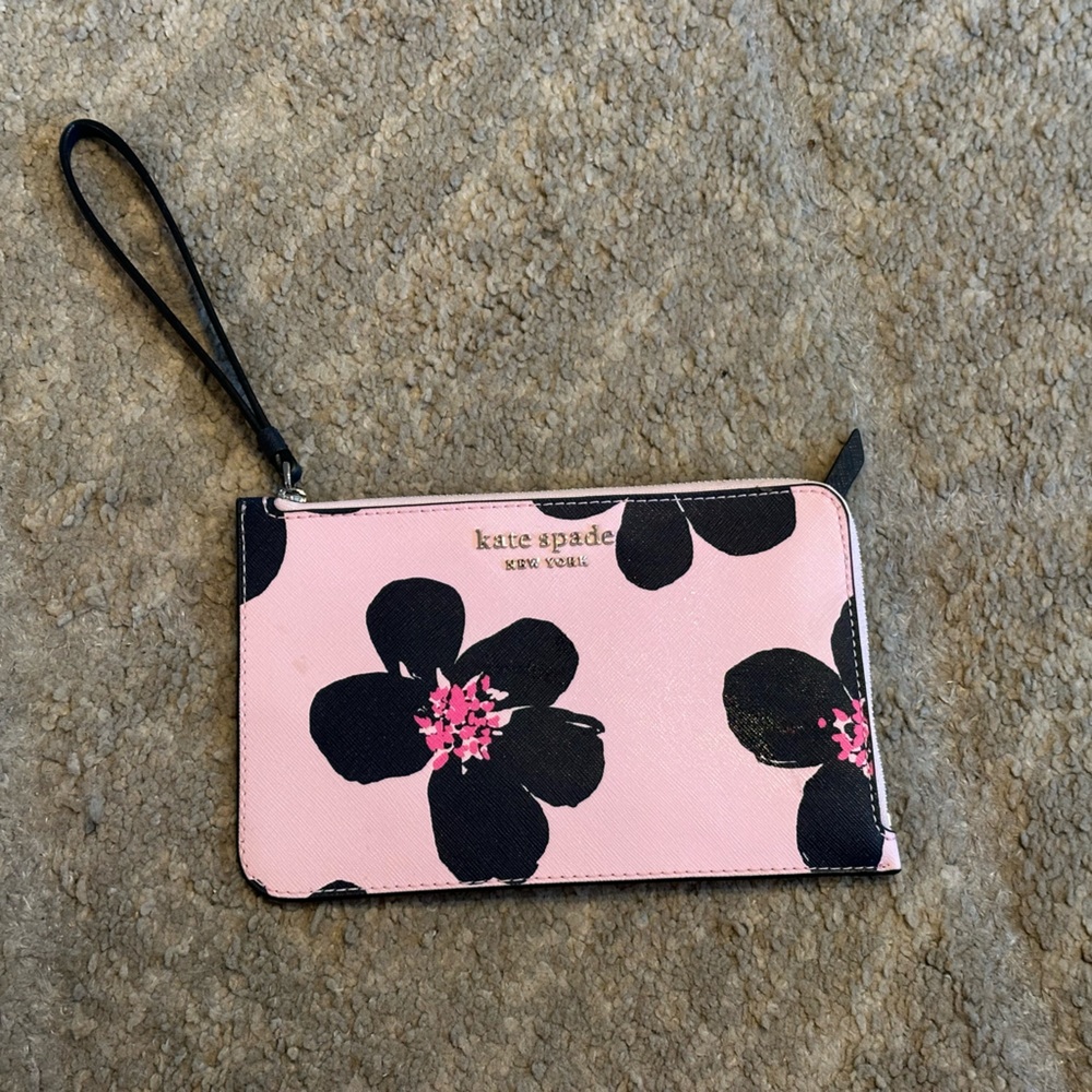 Kate spade floral Cameron wristlet